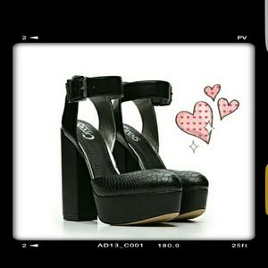 Circus by Sam Edelman Platform